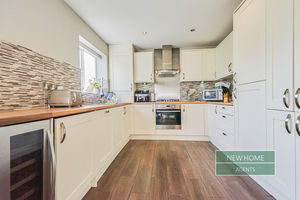 Photo 21- click for photo gallery